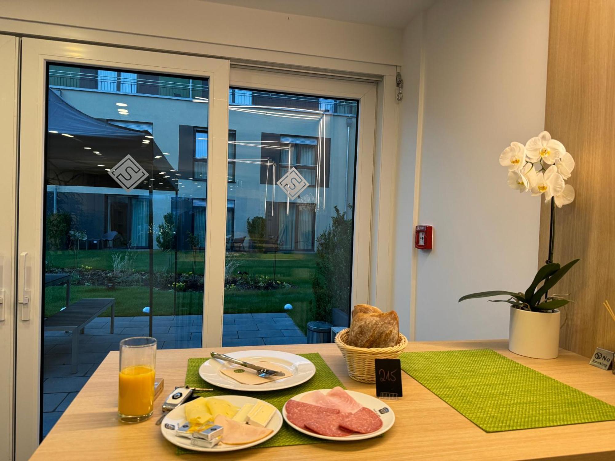 Fair N Square Hotel 24 Stunden Self-Check In Darmstadt Luaran gambar